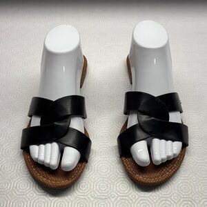 Circus by Sam Edelman Slip On “Clover” Sandals Size 9M Black/Tan